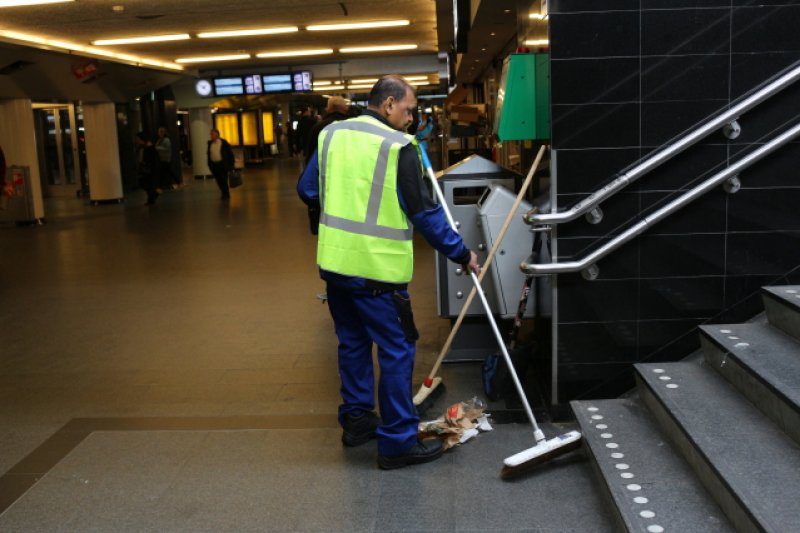 "Treinen donderdag weer schoongemaakt"