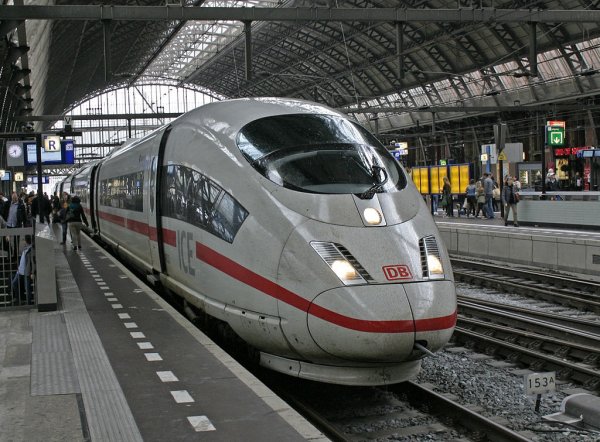 Mogelijk komt er een ICE-verbinding tussen Frankfurt en Dsseldorf. (Foto: Christian Liebscher)