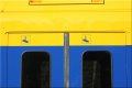 Er is ook camerabewaking aanwezig om de veiligheid in de trein te waarborgen. - Door: Joop Langras