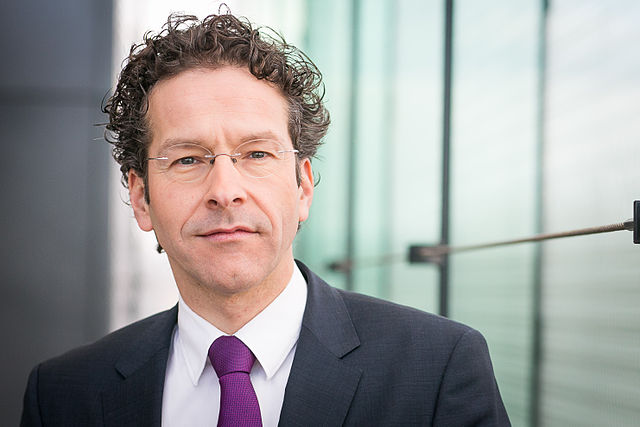 Dijsselbloem ontbiedt NS-top op ministerie