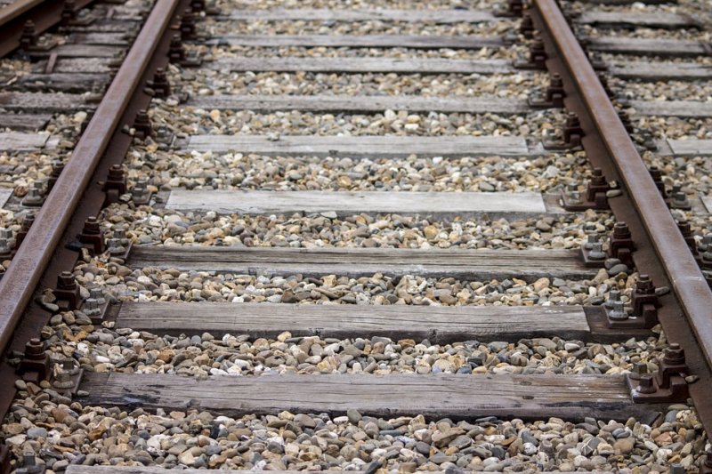 Treinverkeer Rosmalen gehinderd door gebroken spoorstaaf (archieffoto) (Foto: Pixabay)