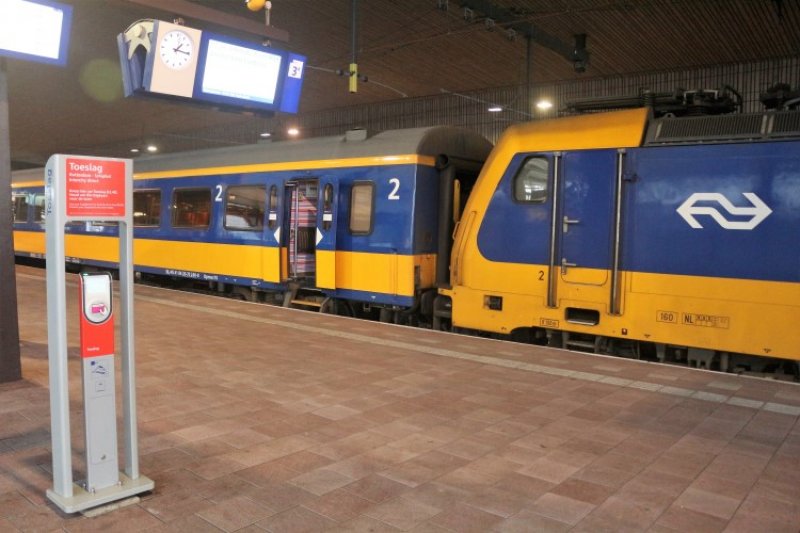 NS kan na ultimatum niet aan cao-eisen voldoen, vakbonden dreigen met acties (Foto: Treinenweb)