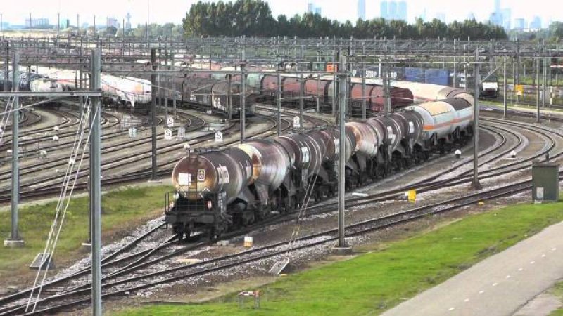 Het rangeerterrein van Kijfhoek nabij Zwijndrecht (Foto: ProRail)