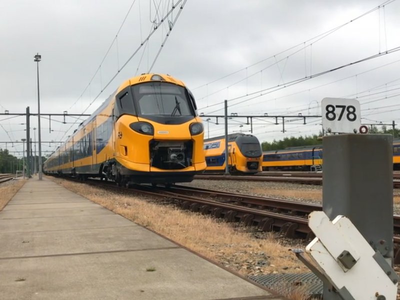 De aankomst van de ICNG in de NS werkplaats van Onnen (Foto: NS; video still-shot)