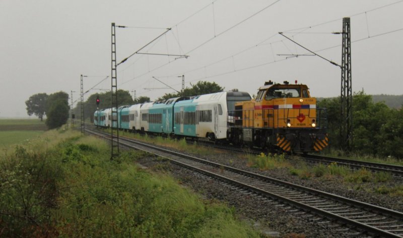 Overbrenging van een aantal WINK-stellen naar Nederland. (Foto: Spiketrain)