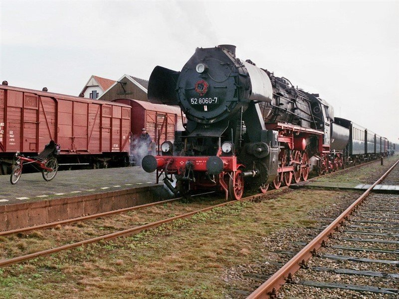 Museumspoorlijn STAR waarschuwt spoorlopers op de gevaren. (Foto: M66roepers;Flickr)