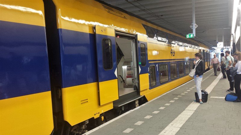 Andere vervoerders sluiten zich aan bij 'drie-minuten-stil' actie - Treinenweb