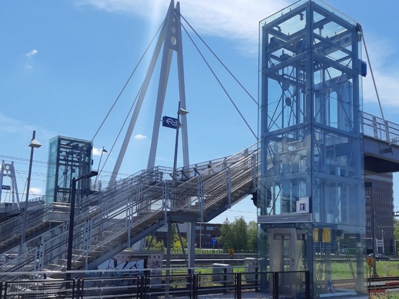 De nieuwe lift op station Haarlem Spaarnwoude (Foto: NS)