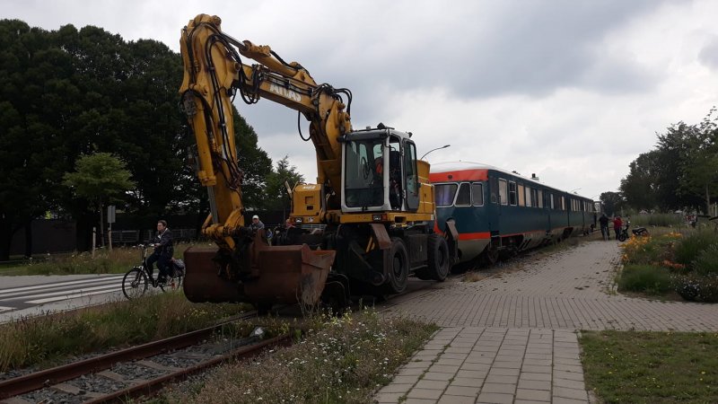 De 'Blauwe Engel 180' op transport  (Foto: Jurriaan van Loenen)