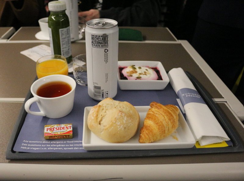 De Eurostar serveert de cateringhapjes enkel nog op duurzame wijze (Foto: Treinenweb)