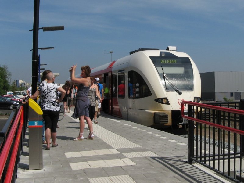 Het is nog onzeker of de trein vanuit Veendam in 2025 nog verder zal rijden naar Stadskanaal (Foto: Treinenweb)