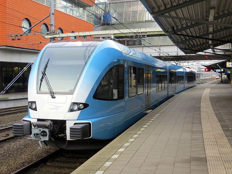 De stakingen in streekvervoer worden opgeschort na woensdag. (Foto: Roel Hemkes)