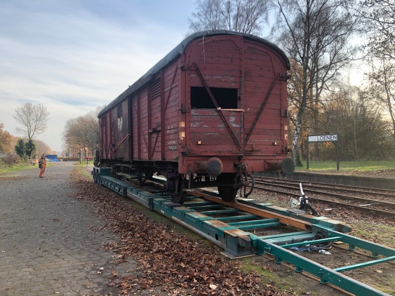 De S-CHK 20992 aangekomen in Loenen (Foto: Veluwse Stoomtrein Maatschappij)