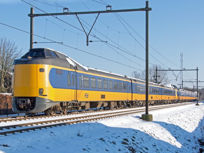 Er zijn vandaag geen grote problemen gemeld op het spoor vanwege de sneeuwval. (Foto: Rob Dammers)