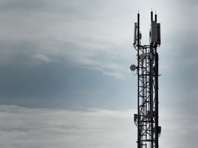 Een zendmast voor mobiele communicatie (Foto: PXhere)