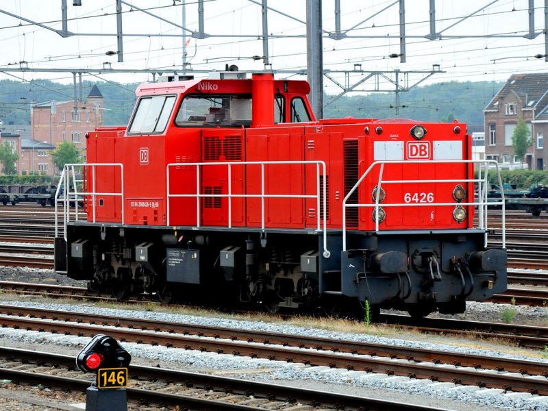 Een DE6400 van DB Cargo op station Venlo (Foto: Jan Oosterhuis)