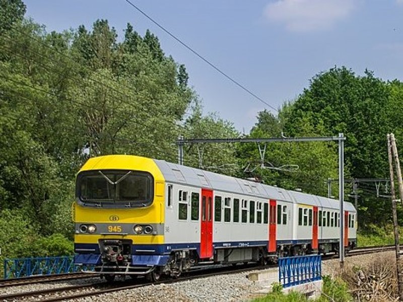 Tot eind augstus wordt het treinverkeer in het zuiden van België gefaseerd opgestart. (Foto: Bas Meijer)