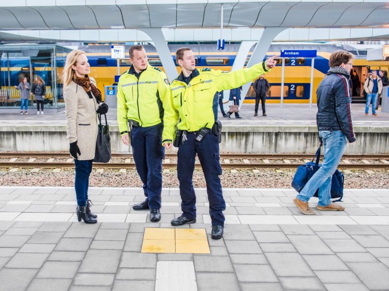 In een jaar tijd heeft de NS 2.500 meldingen van onveilige situaties gekregen op het meldnummer (Foto: NS)