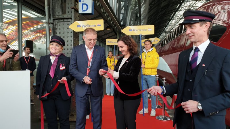 De officiele opening van de trein (Foto: )