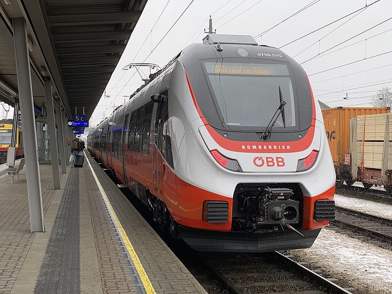 De Bombardier Talent 3 die verkocht is aan CAF. (Foto: Elias Vogel)