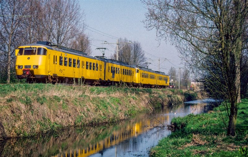 Drie SGM-stellen als Citypendel op de Zoetermeerlijn. (Rechten: Albert Koch)