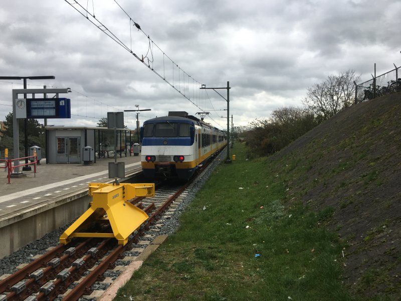 Ook op Zandvoort aan Zee was deze trein een interessante verschijning (Foto: Kevin Schipper)