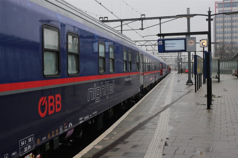 De Nightjet op Amsterdam Centraal (Foto: Treinenweb)