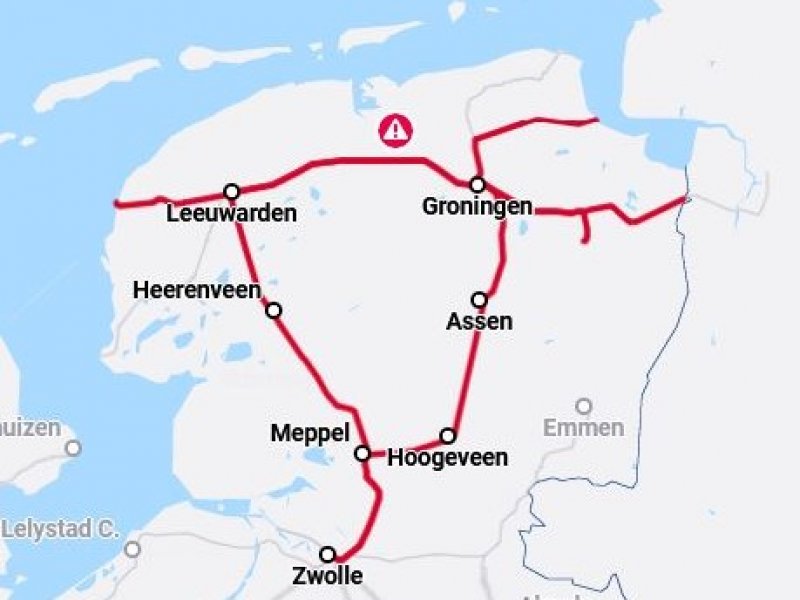 Bijna al het treinverkeer van en naar Leeuwarden en Groningen lag plat.  (Foto: NS)