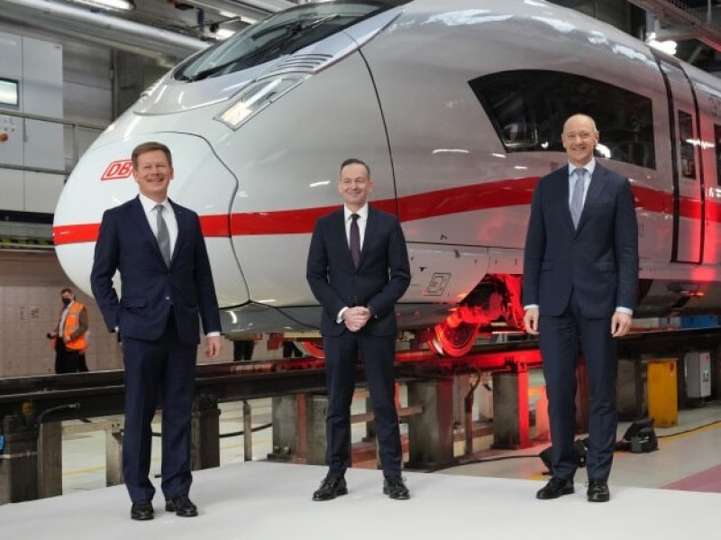 De presentatie vond in Berlijn plaats. (Foto: Deutsche Bahn AG / Volker Emersleben)