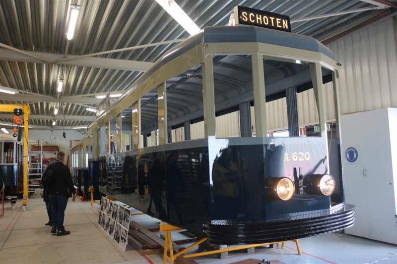 De Nieuwe Blauwe Tram, een moderne replica van een vroegere Blauwe Tram