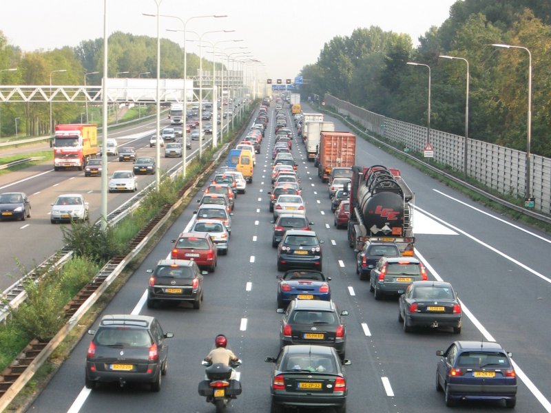 Het kabinet investeert 7,5 miljard euro in een groot scala aan infrastructuurprojecten. (Foto: M. Minderhoud)