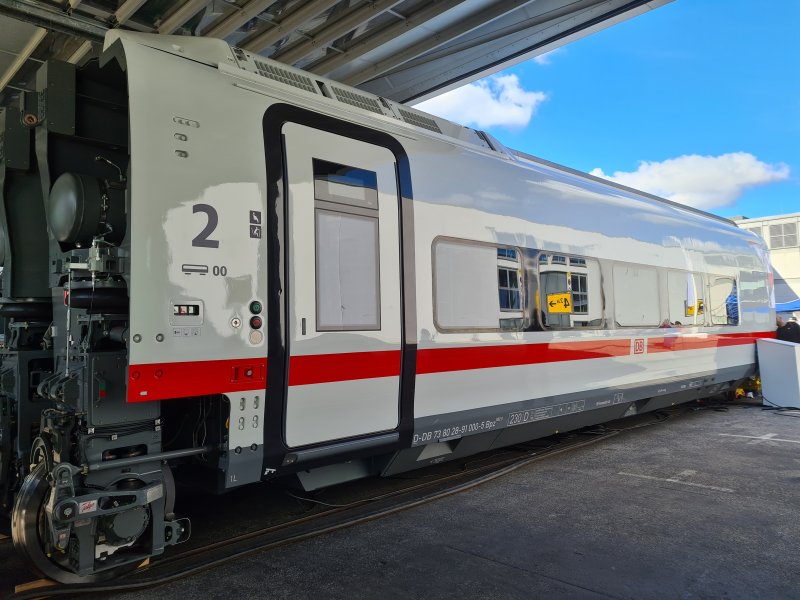 De laagvloers ICE L op InnoTrans