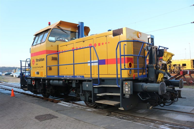 De Vossloh G400 locomotief waar Strukton er twee van bezit. (Foto: )