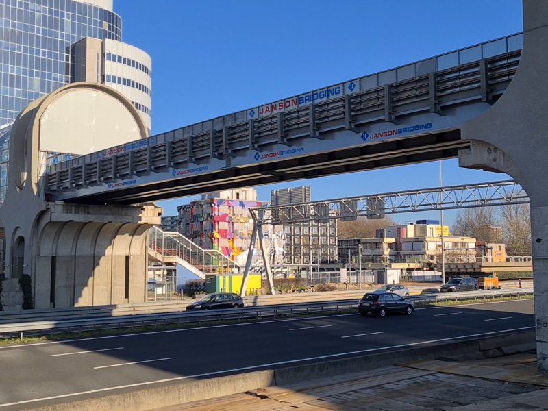 Station Zoetermeer weer geopend