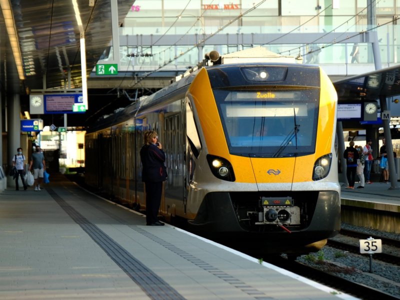 De proef bij NS zal met een SNG Sprinter worden uitgevoerd. (Foto: PVL83II)