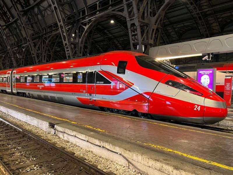 De Frecciarossa 1000 in Itali, en over enkele jaren mogelijk ook in Nederland. (Foto: Gisorr650)