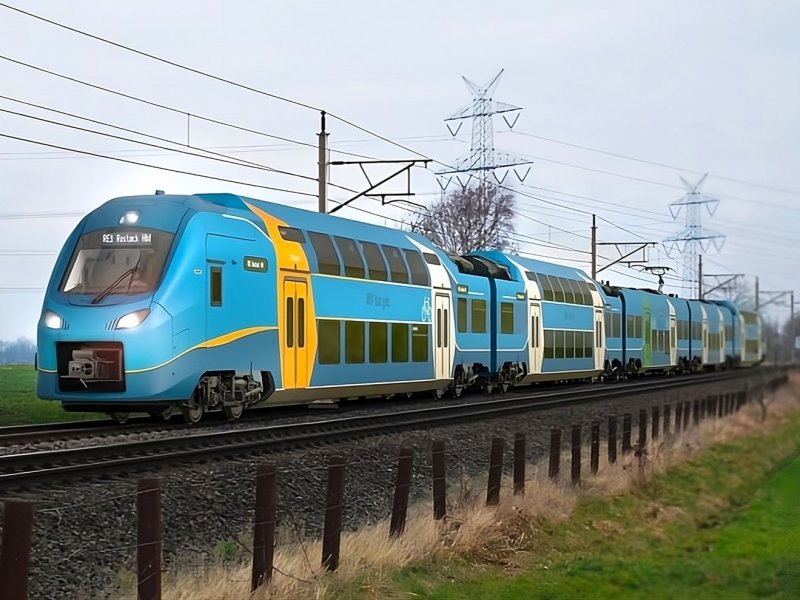 Het voorlopige ontwerp van de livrei op de nieuwe trein voor het OSTA-netwerk. (Foto: Alstom)