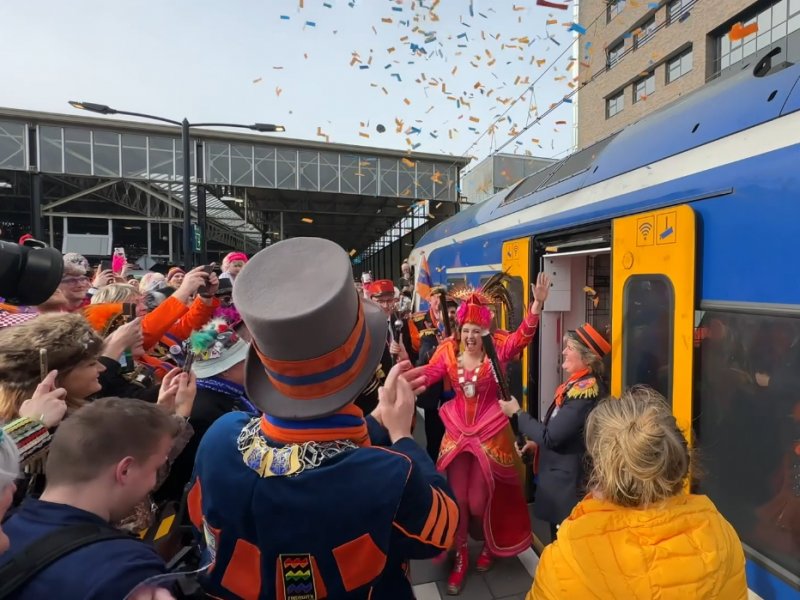 NS viert carnaval