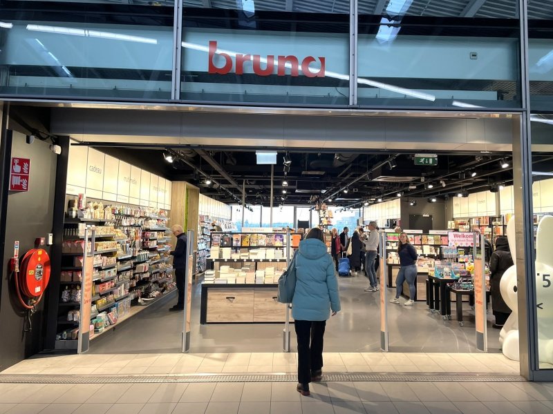 De nieuwe winkel is bereikbaar vanuit de stationshal. (Foto: Audax Retail)