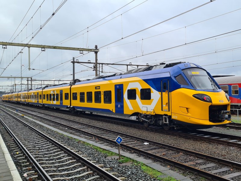 De in Duitsland toegelaten trein zal dezelfde kleurstelling krijgen als de variant die later dit jaar ook naar Brussel-Zuid zal rijden.. (Foto: Treinenweb)