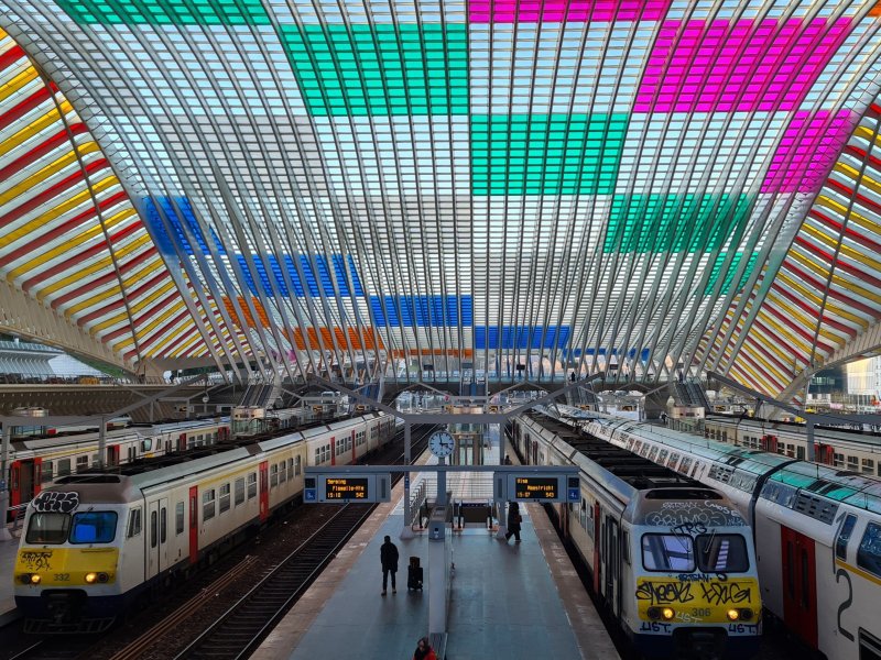 Het station van Luik zal vanaf 9 juni door Arriva direct verbonden worden met Nederland en Duitsland. (Foto: Treinenweb)