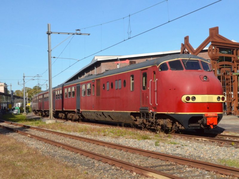 De 114 van het Spoorwegmuseum is overgedragen aan de Stichting 2454 CREW. (Foto: Eriksw/Wikipedia)