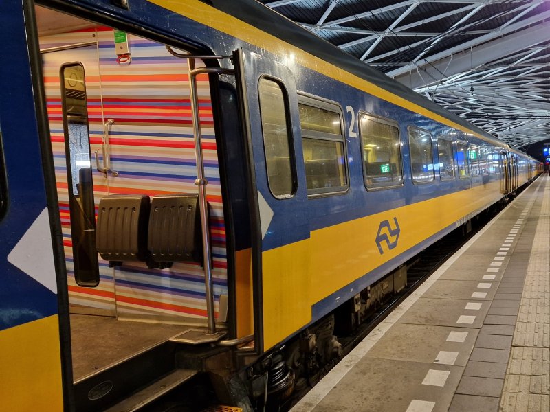 De rijtuigen waar de NS mee reed waren er in diverse soorten. (Foto: Clayweb / Treinenweb)