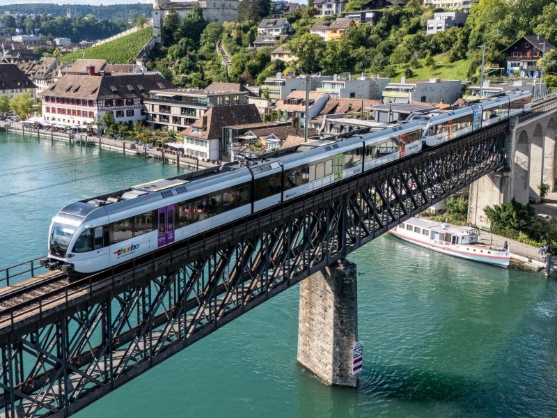 De Thurbo treinstellen op het Zwitserse spoor krijgen een nieuw leven in Hongarije. (Foto: Stadler Rail)