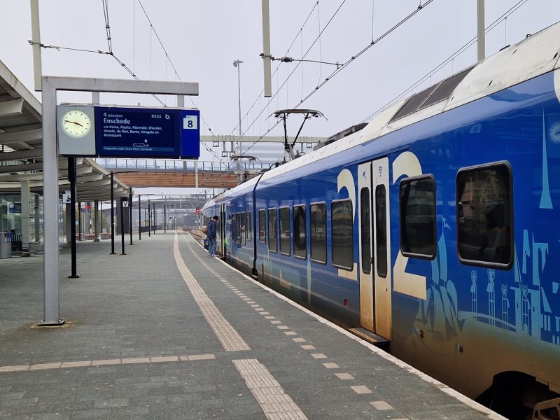 Stakingen dreigen in regionaal vervoer. De vakbonden stellen werkgevers een ultimatum. (Foto: Treinenweb/Clayweb)