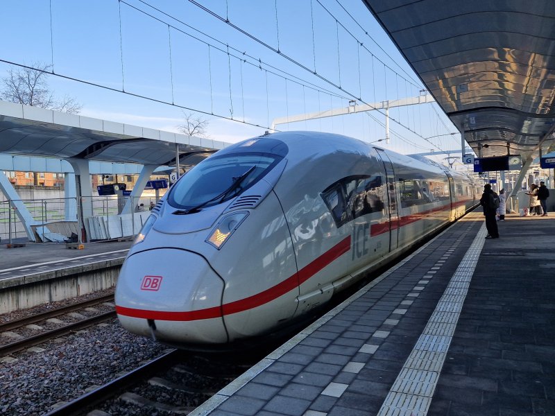 Deutsche Bahn test lastminute-tickets: goedkope ICE-reizen zijn beschikbaar vanaf 6,99 euro. (Foto: Treinenweb/Clayweb)