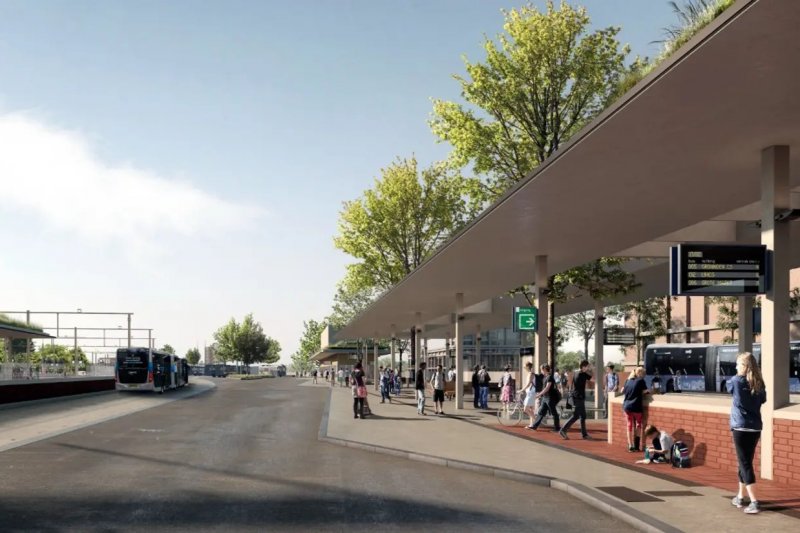 Feestelijke opening voor nieuw busstation bij station Groningen, eerste bussen rijden zondag