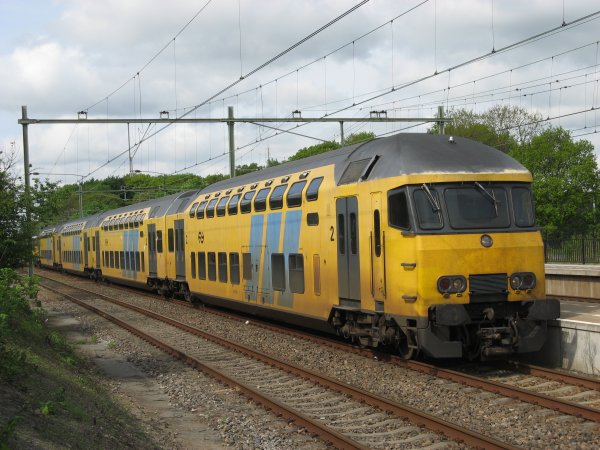 NS verlengt spitstreinen tijdens herfst, zie hier de DD-AR treinen die weer in dienst gaan komen.