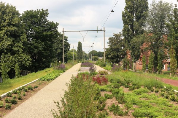 De geschiedenis van de Oosterspoorbaan in Utrecht